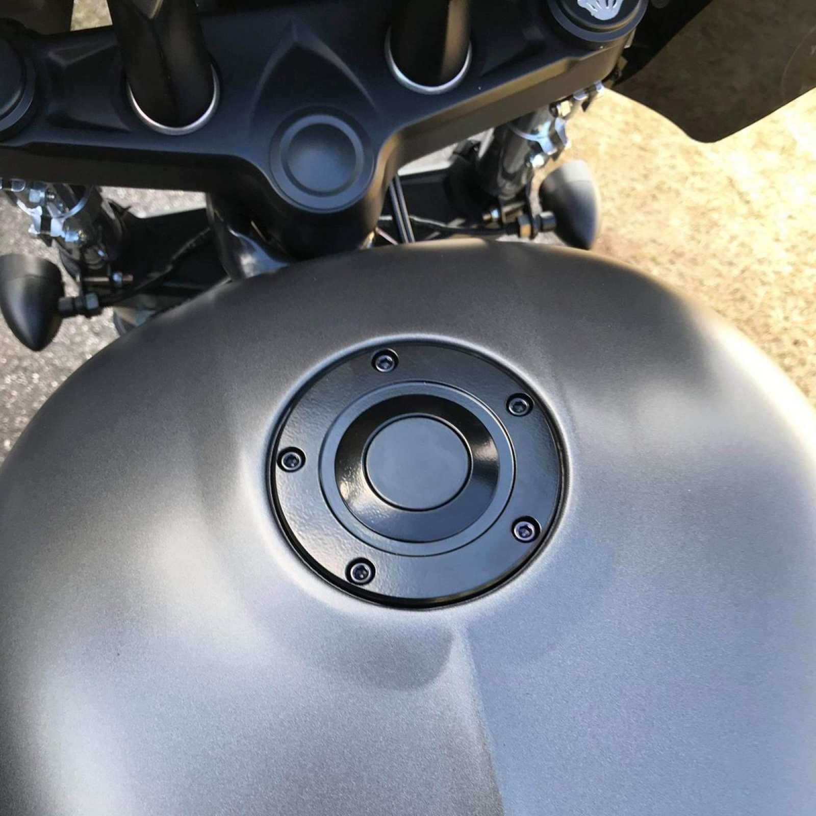Flush Mount PopUp Gas Cap Black by Witchdoctor's in Victory Kingpin
